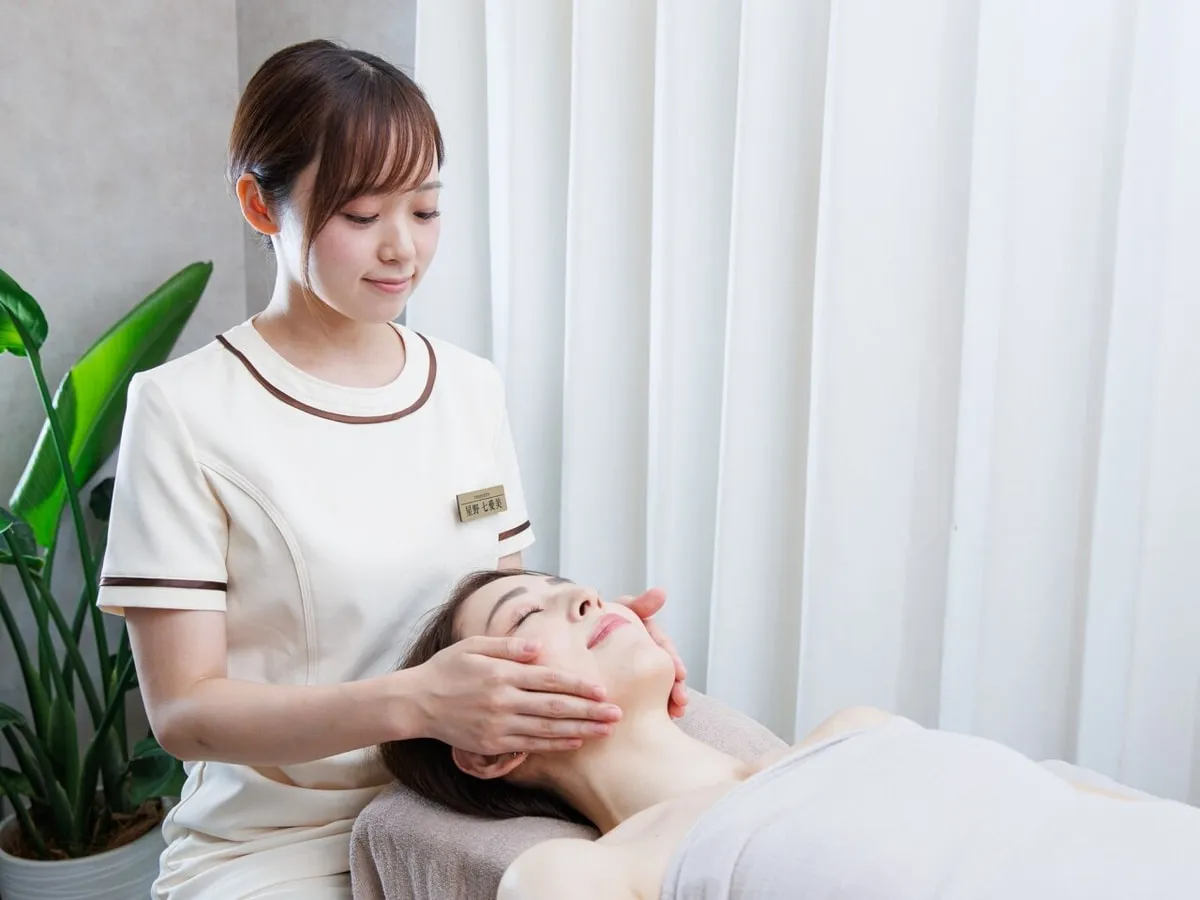 フェイシャル（Facial）